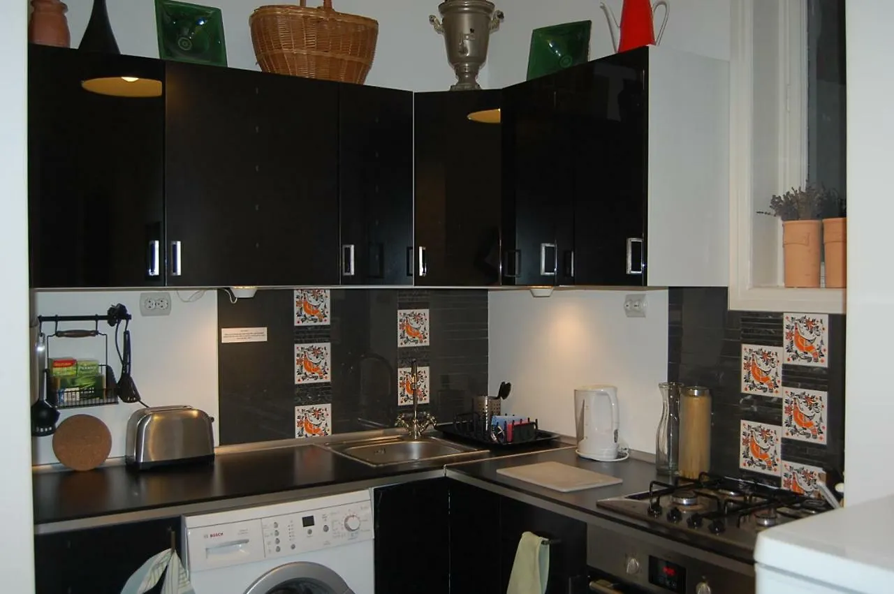 Apartment 3 Bedrooms Suite, 2 Bathrooms, Balcony At Opera Budapest Hungary