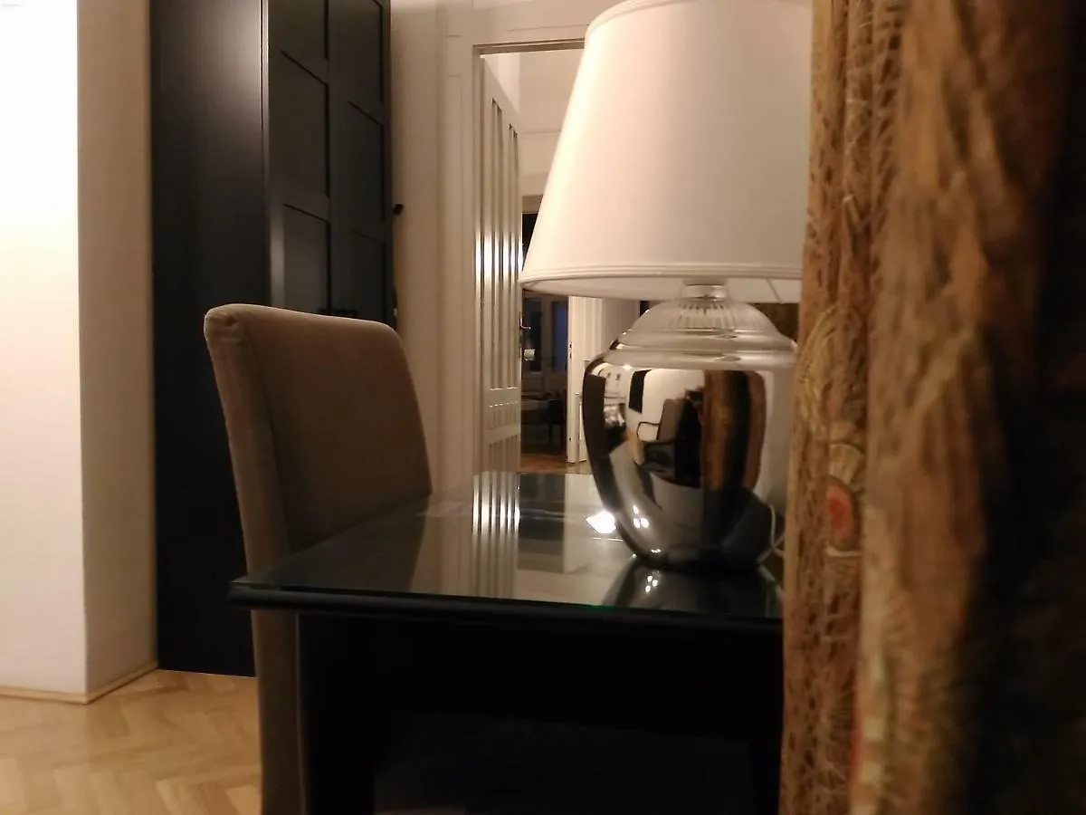 3 Bedrooms Suite, 2 Bathrooms, Balcony At Opera Budapest Apartment