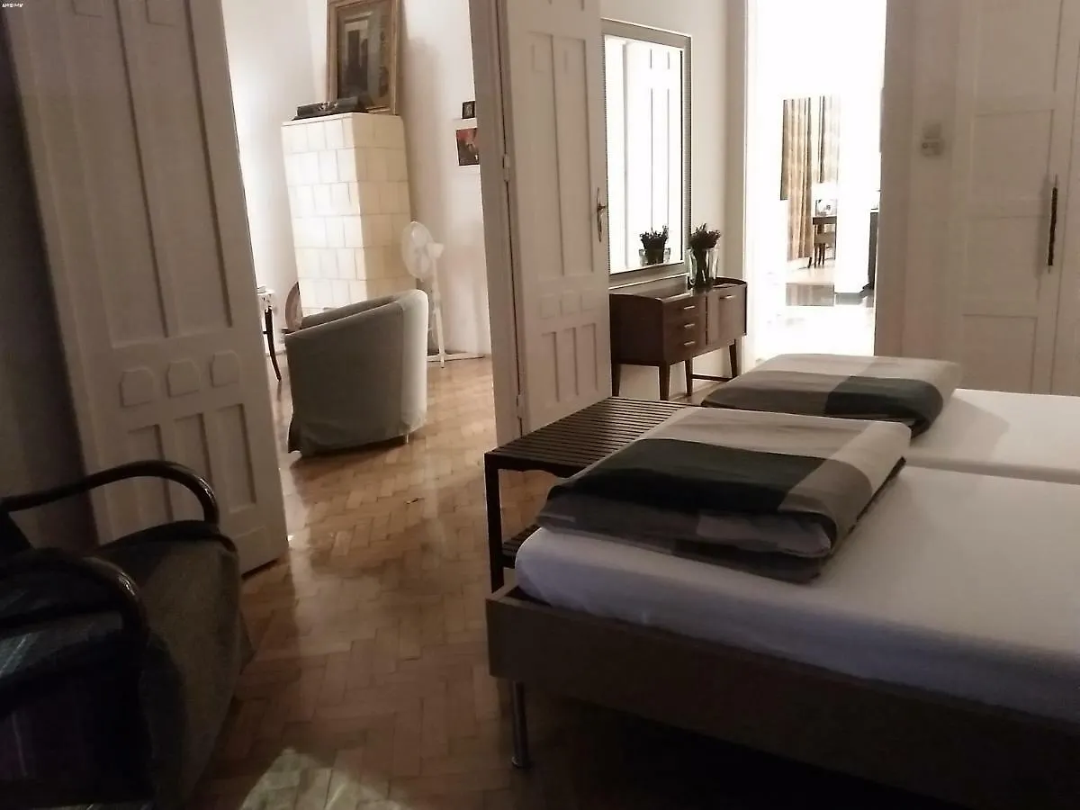 Apartment 3 Bedrooms Suite, 2 Bathrooms, Balcony At Opera Budapest Hungary